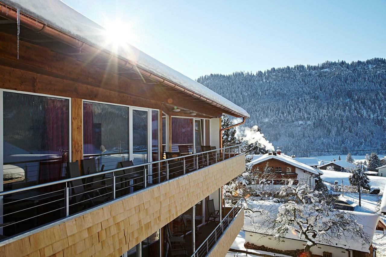 Hotel Garni Oberdorfer Stuben Obermaiselstein Exterior photo